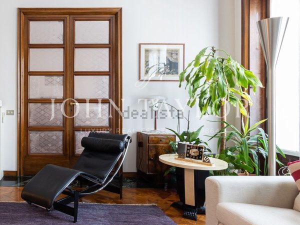 appartamento in vendita a Milano in zona Porta Venezia