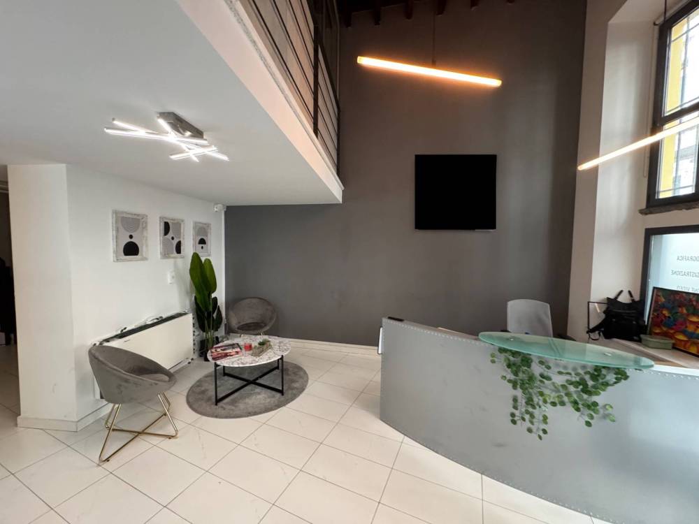 ufficio in vendita a Milano in zona Cadorna