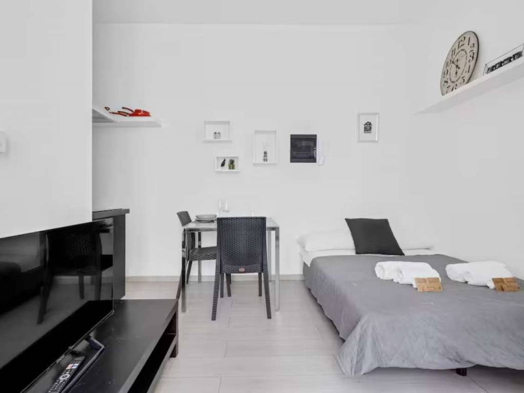 negozio in vendita a Milano in zona Porta Garibaldi