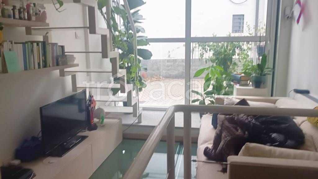 appartamento in vendita a Milano in zona Barona