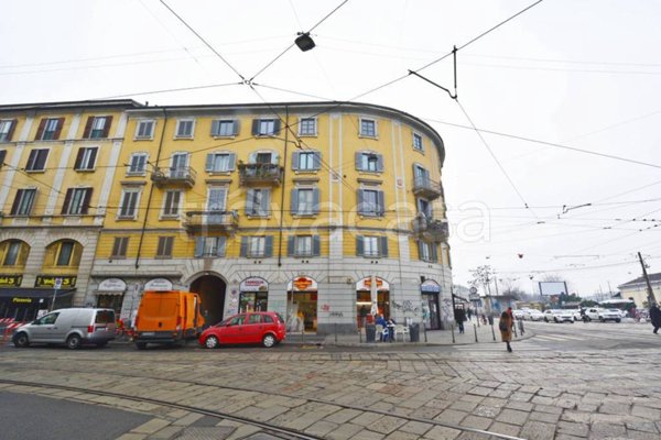 appartamento in vendita a Milano in zona Porta Genova