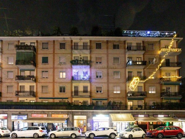 appartamento in vendita a Milano in zona Adriano