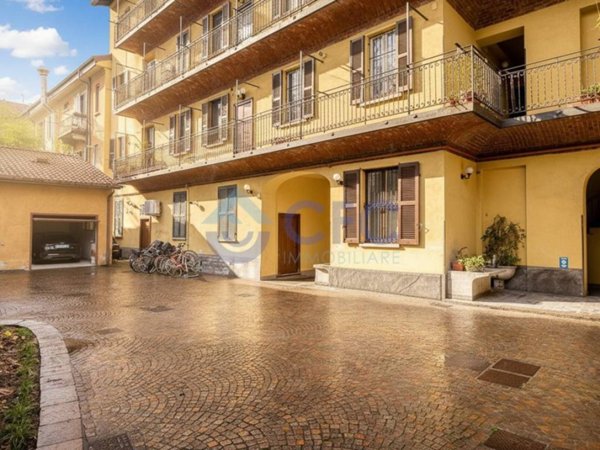 appartamento in vendita a Milano in zona Lambrate