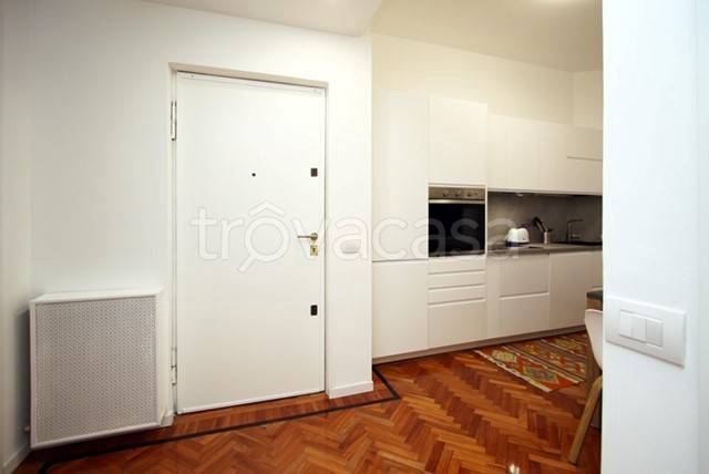 appartamento in vendita a Milano in zona Porta Venezia