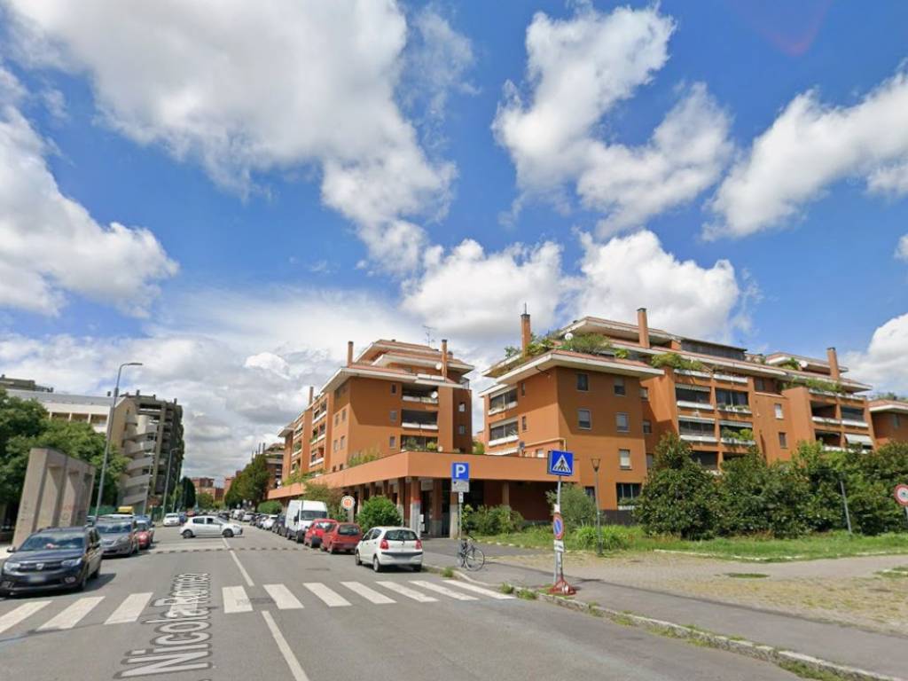 appartamento in vendita a Milano in zona Gratosoglio