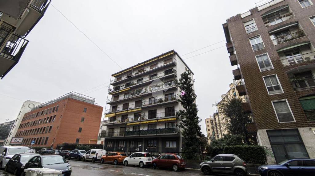 appartamento in vendita a Milano in zona Città Studi