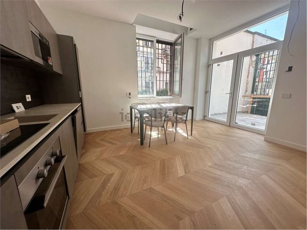 appartamento in vendita a Milano in zona Isola