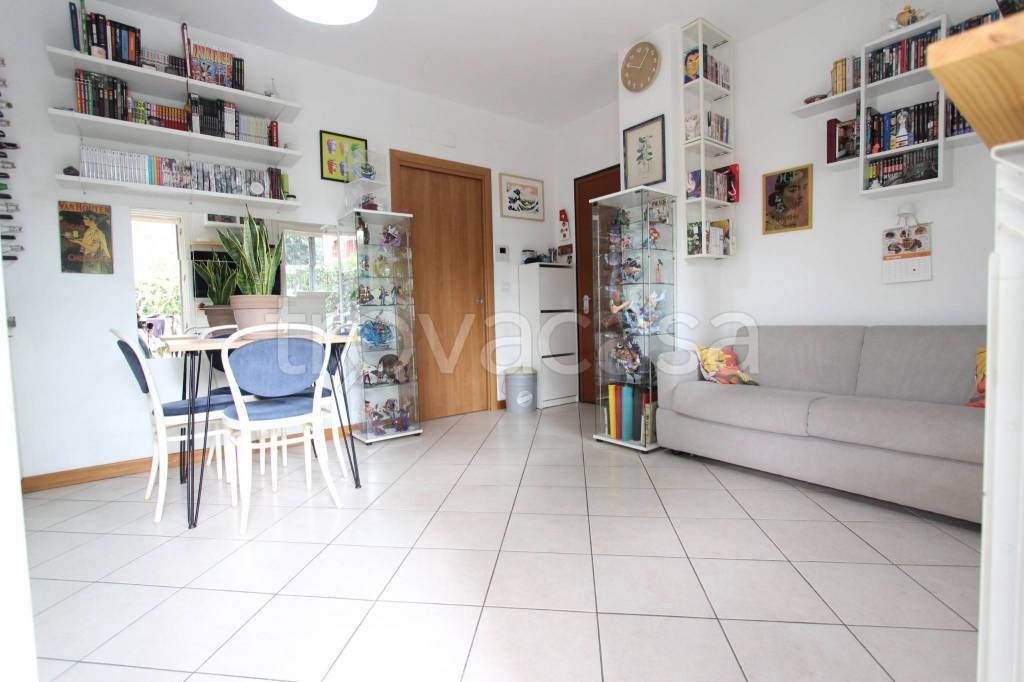 appartamento in vendita a Milano in zona Affori