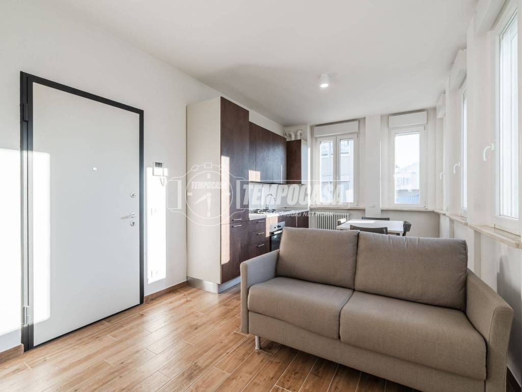 appartamento in vendita a Milano in zona Vigentino