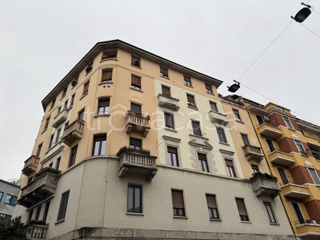 appartamento in vendita a Milano in zona Città Studi