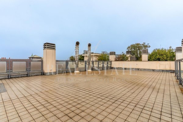 appartamento in vendita a Milano in zona Montalbino