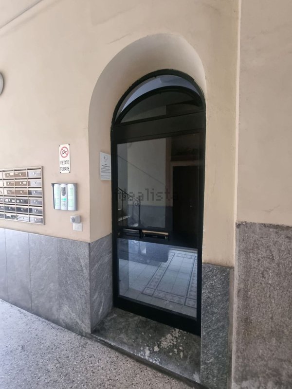 appartamento in vendita a Milano in zona Piazzale Lodi