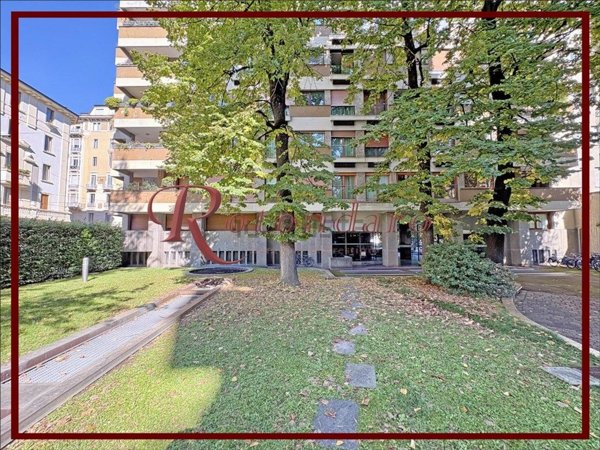 ufficio in vendita a Milano in zona San Vittore