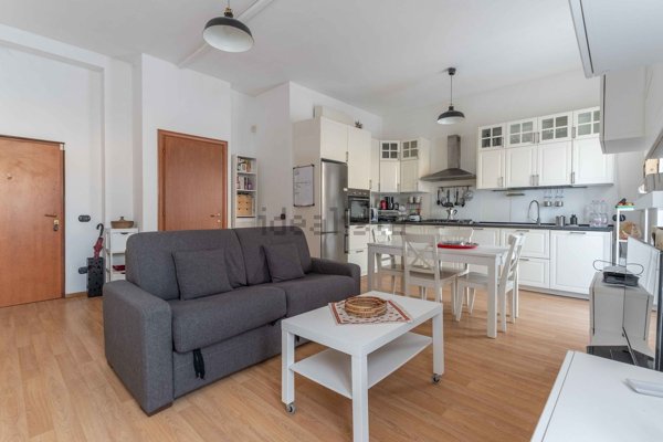 appartamento in vendita a Milano in zona Crescenzago