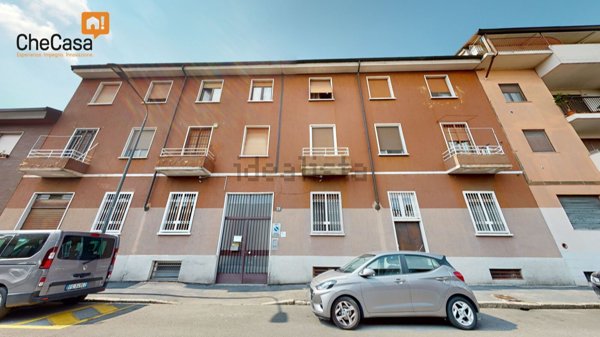 appartamento in vendita a Milano in zona Gorla