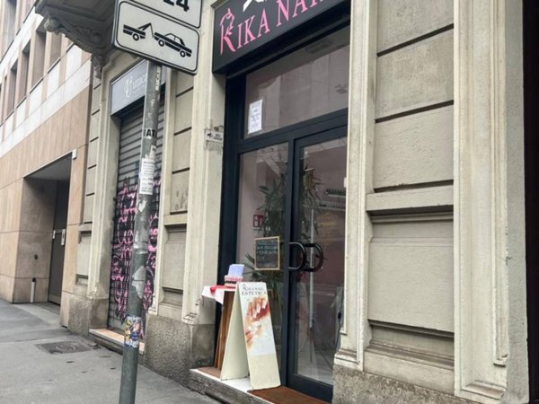 negozio in vendita a Milano in zona Isola