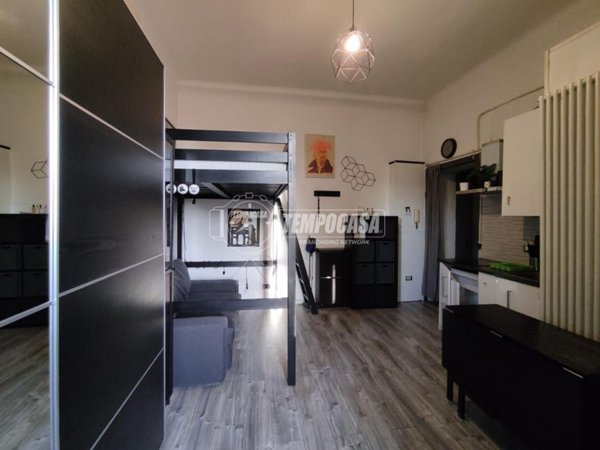 appartamento in vendita a Milano in zona Rogoredo