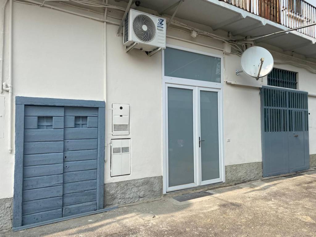 appartamento in vendita a Milano in zona Chiesa Rossa