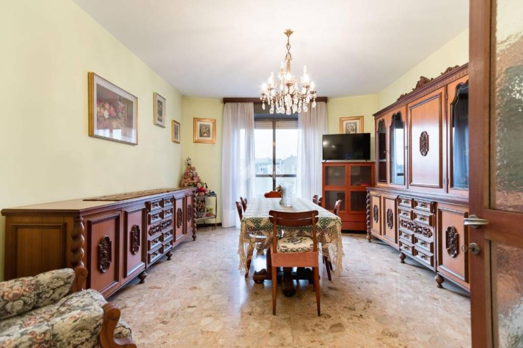 appartamento in vendita a Milano in zona Bicocca