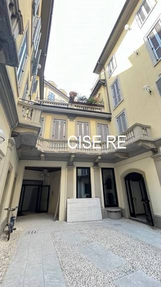 appartamento in vendita a Milano in zona Brera