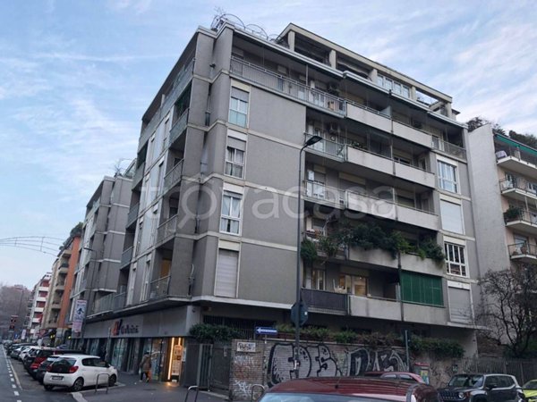 appartamento in vendita a Milano in zona Città Studi