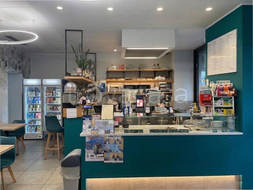 negozio in vendita a Milano in zona Porta Romana