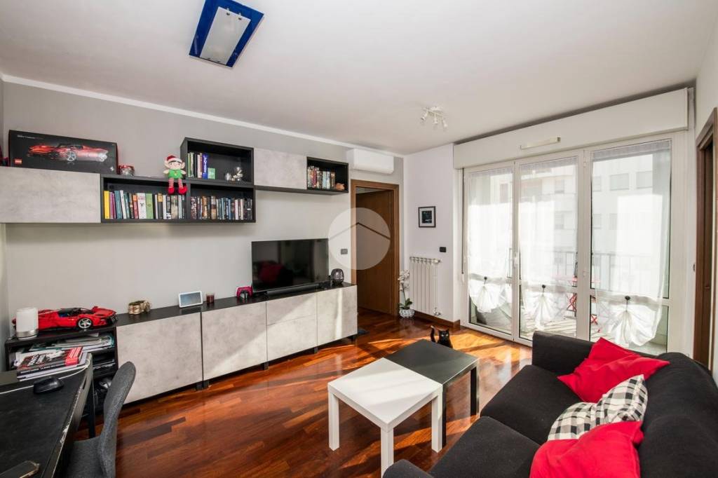 appartamento in vendita a Milano in zona Lambrate