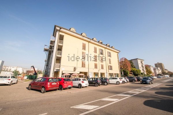 appartamento in vendita a Milano in zona Rogoredo