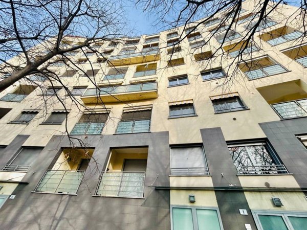 appartamento in vendita a Milano in zona Chiesa Rossa