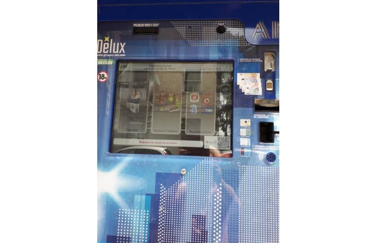 negozio in vendita a Milano in zona Corvetto