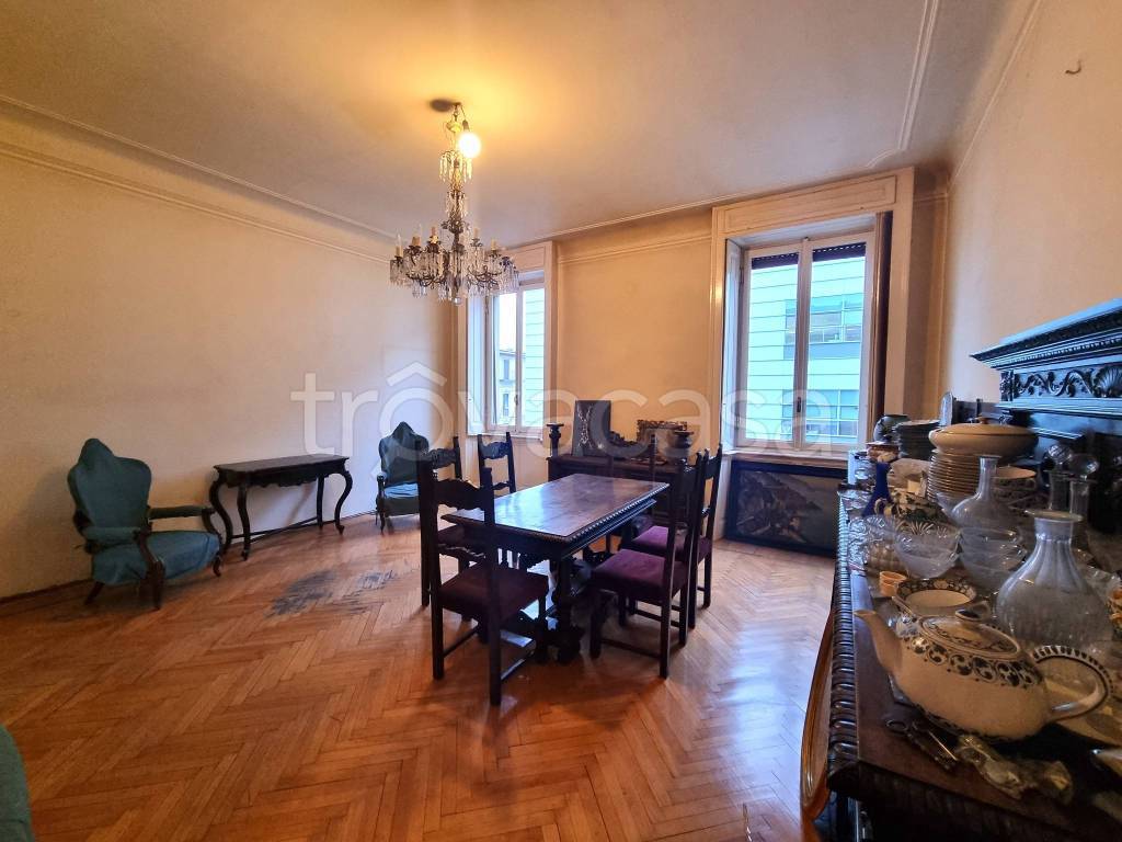 appartamento in vendita a Milano in zona Isola