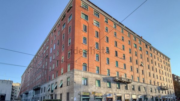 appartamento in vendita a Milano in zona Loreto