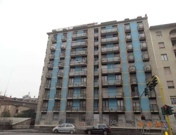 appartamento in vendita a Milano in zona Cascina dei Pomi