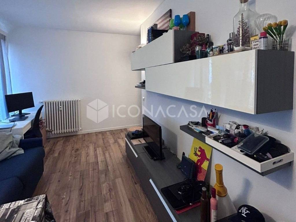 appartamento in vendita a Milano in zona Bocconi