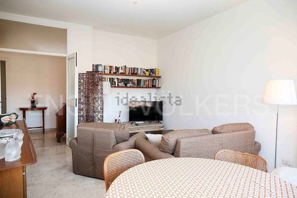 appartamento in vendita a Milano in zona Lorenteggio