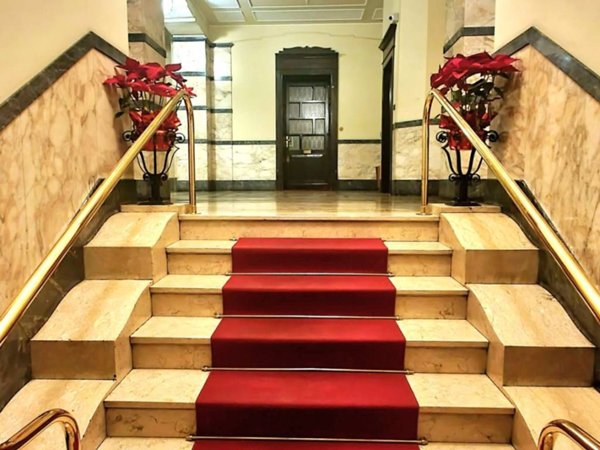 appartamento in vendita a Milano in zona Guastalla