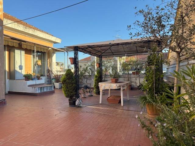 appartamento in vendita a Milano in zona Isola