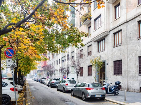 appartamento in vendita a Milano in zona Loreto