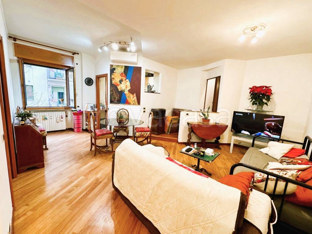 appartamento in vendita a Milano in zona Città Studi