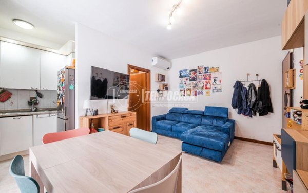 appartamento in vendita a Milano in zona Ortica