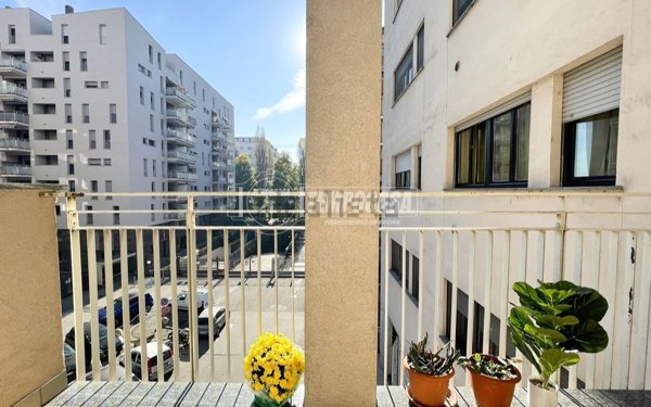 appartamento in vendita a Milano in zona Lambrate