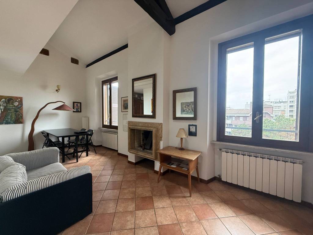 appartamento in vendita a Milano in zona Porta Romana