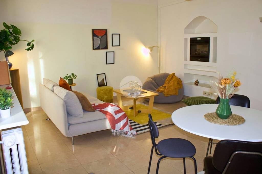 appartamento in vendita a Milano in zona Isola