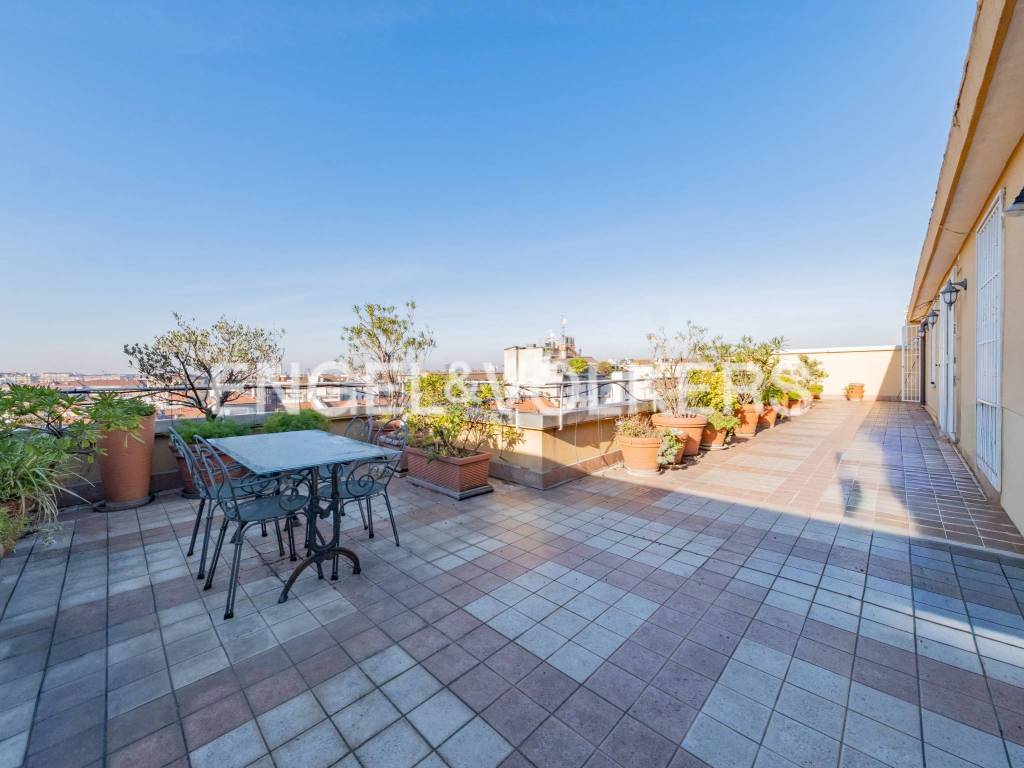 appartamento in vendita a Milano in zona Loreto