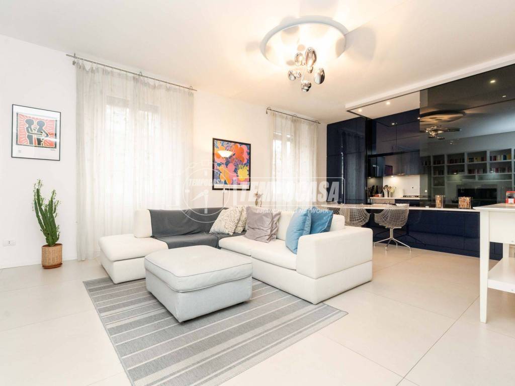 appartamento in vendita a Milano in zona Porta Venezia