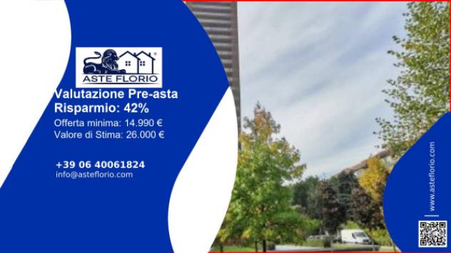 locale commerciale in vendita a Milano in zona Niguarda