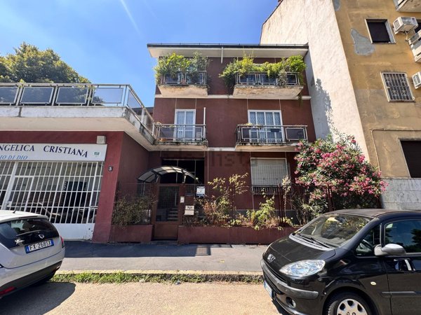 appartamento in vendita a Milano in zona Villapizzone