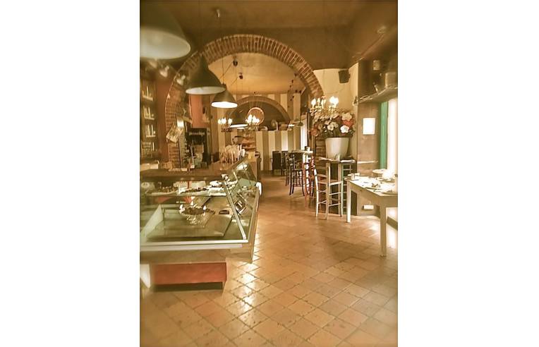 negozio in vendita a Milano in zona Stazione Centrale