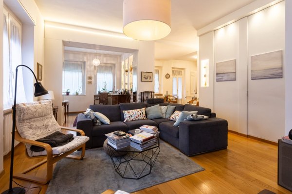 casa indipendente in vendita a Milano in zona Bovisasca