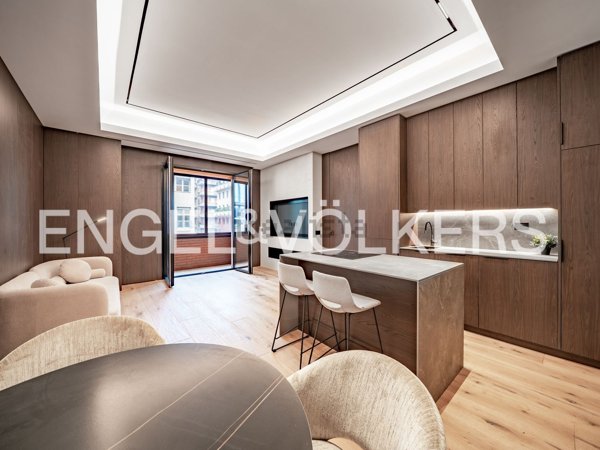 appartamento in vendita a Milano in zona Centro Direzionale